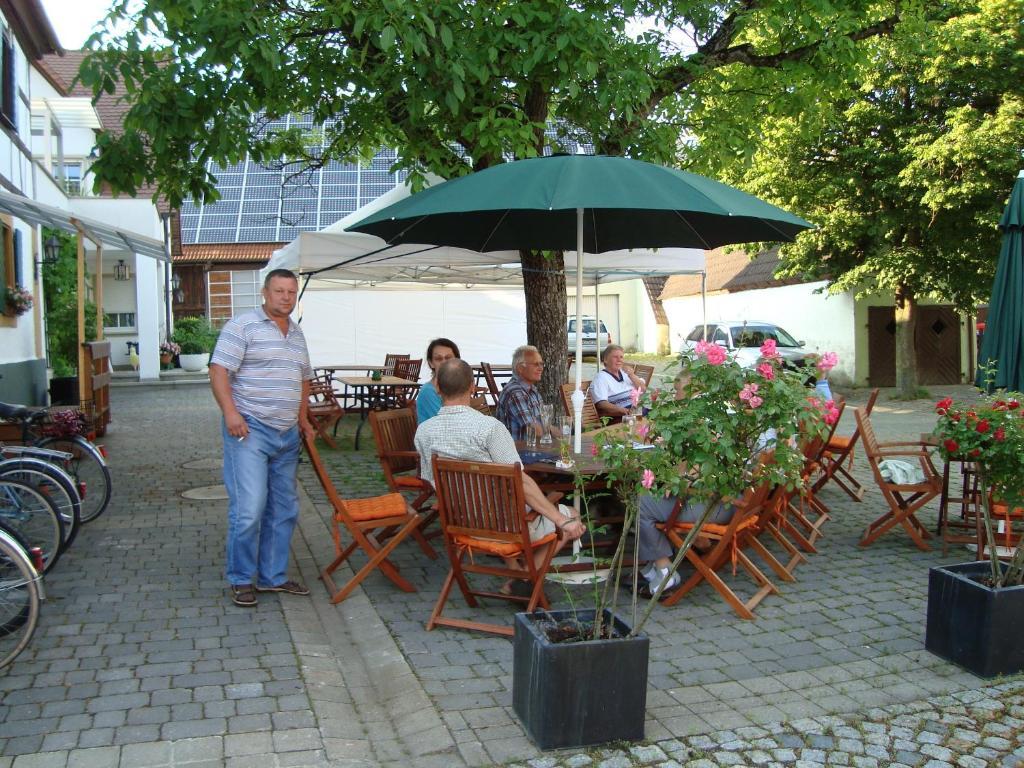 Landhotel Rangau Gasthof & Brennerei Markt Erlbach Quarto foto